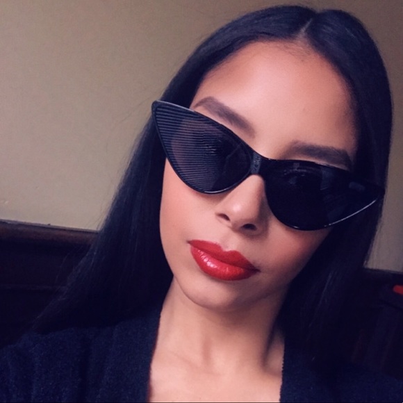 Black cat eye sunglasses - Picture 3 of 8